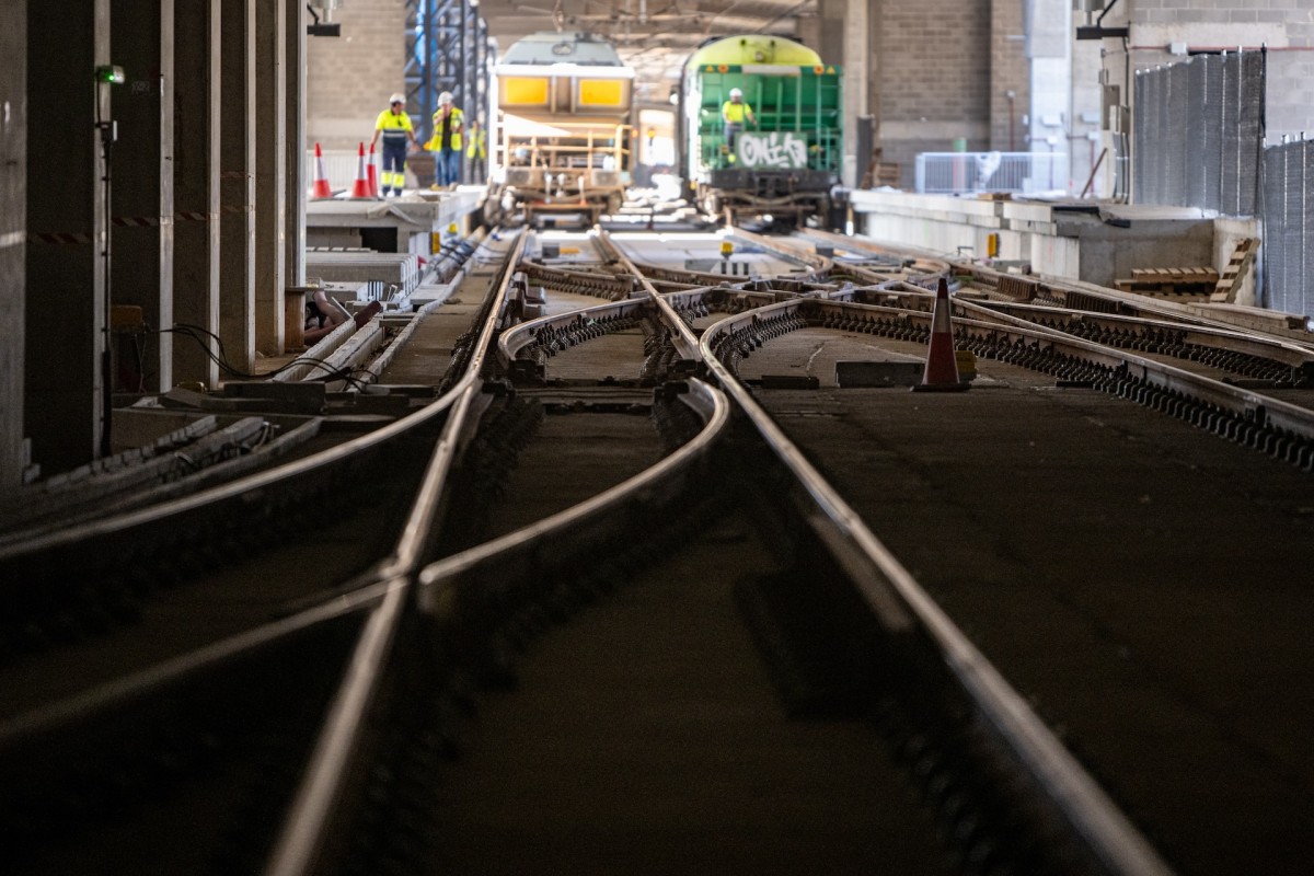 The technology for automatic gauge switching has become a national security issue.