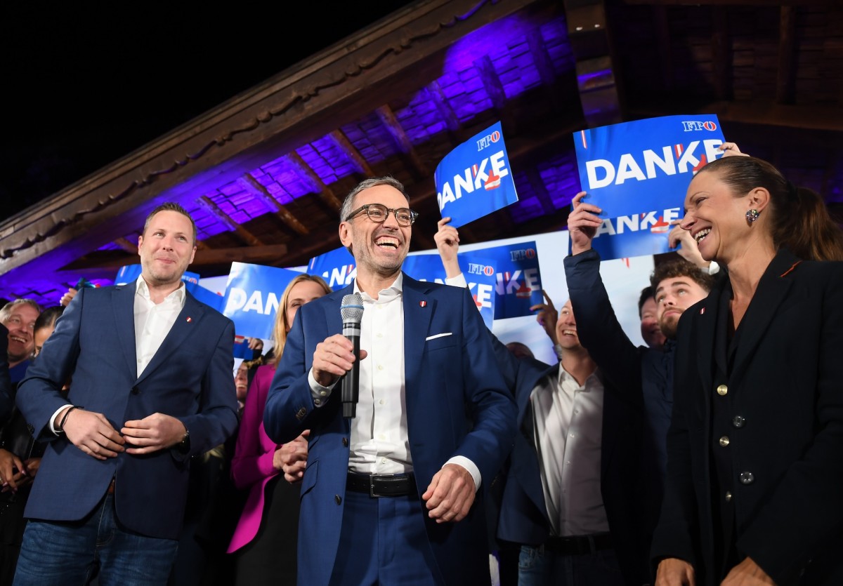La formación de ultraderecha, FPO, alcanzó el primer lugar en las elecciones legislativas austriacas con el 29% de los votos.