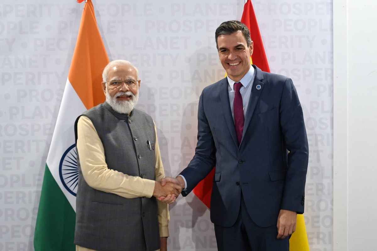 Pedro Sánchez comienza un viaje a la India con múltiples objetivos diplomáticos.