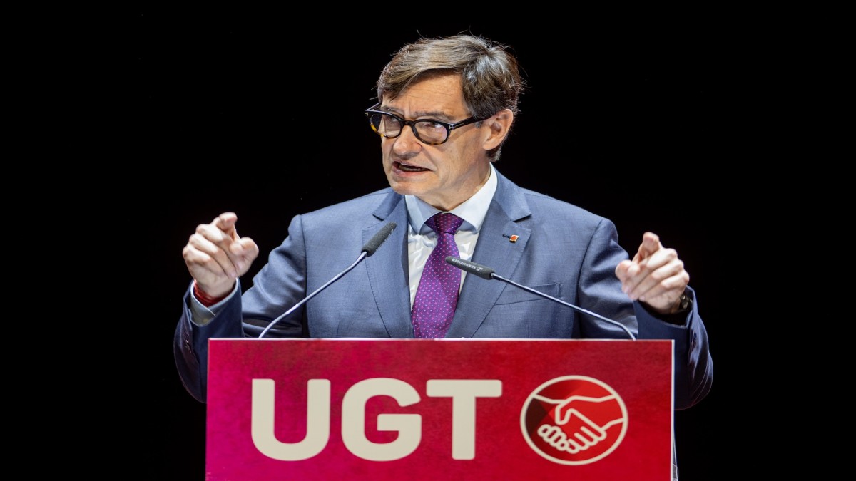 Salvador Illa en el congreso de UGT.