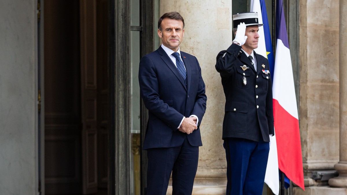 Emmanuel Macron acabará su mandato en 2027, tras el cual no podrá presentarse a la reelección debido al límite constitucional.