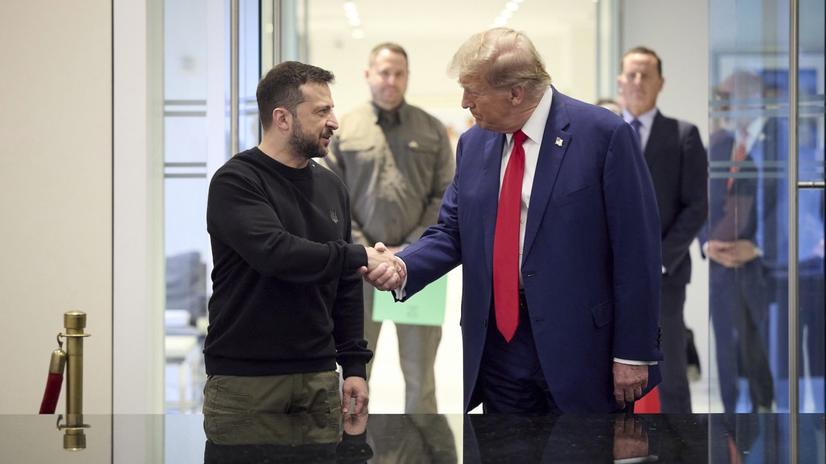 Volodymyr Zelenskyy meets with then-candidate Donald Trump in New York City, September 2024.