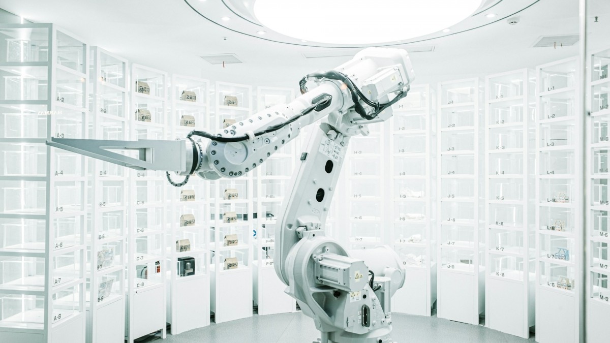 According to Hafied, China's technological development opens up two possibilities, one techno-optimistic and one more sceptical.
