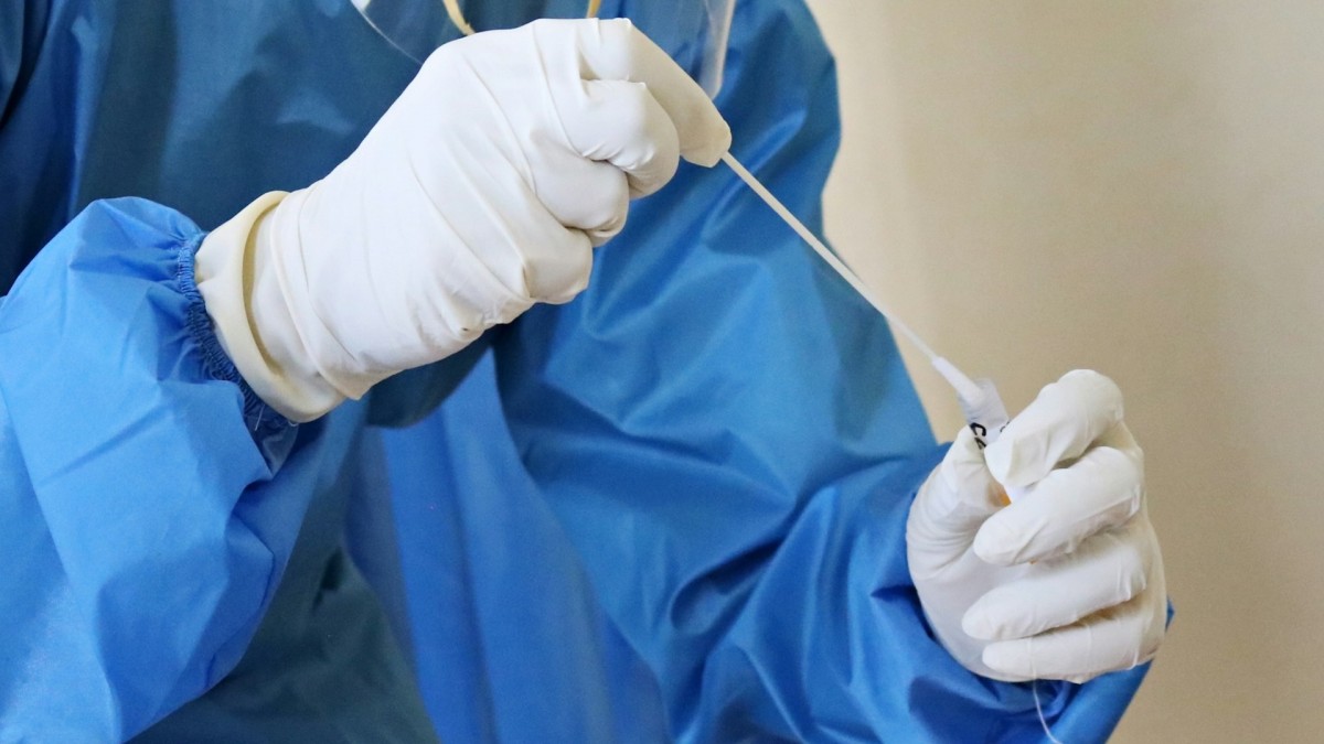 En España, se estima que la pandemia de la COVID-19 provocó más de 120.000 muertos.