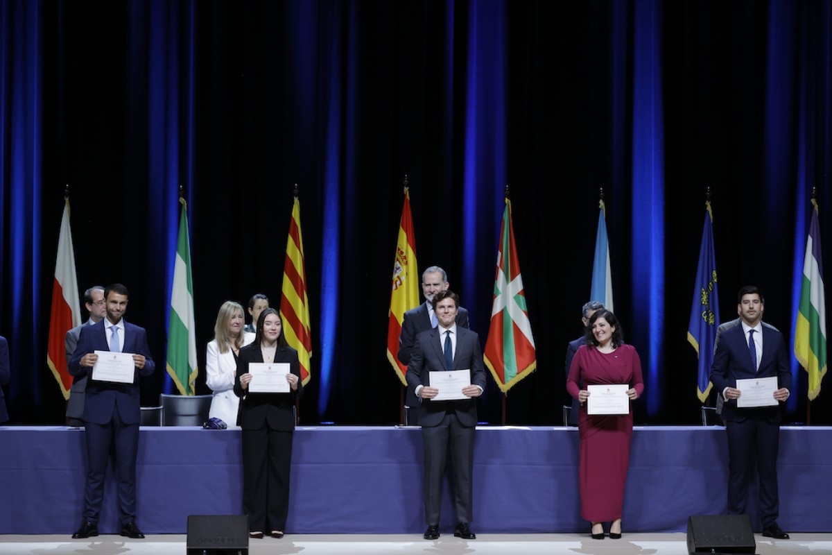 El Rey hace entrega de los despachos a la 73 promoción de la Carrera Judicial.
