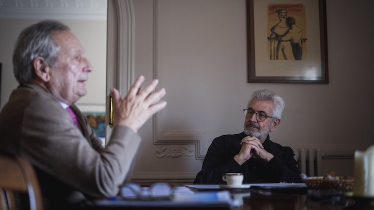 Rafael Suñol, ejecutivo y consejero de banca comercial e industrial, conversó junto al periodista Xavier Vidal-Folch en 'Agenda Pública'.