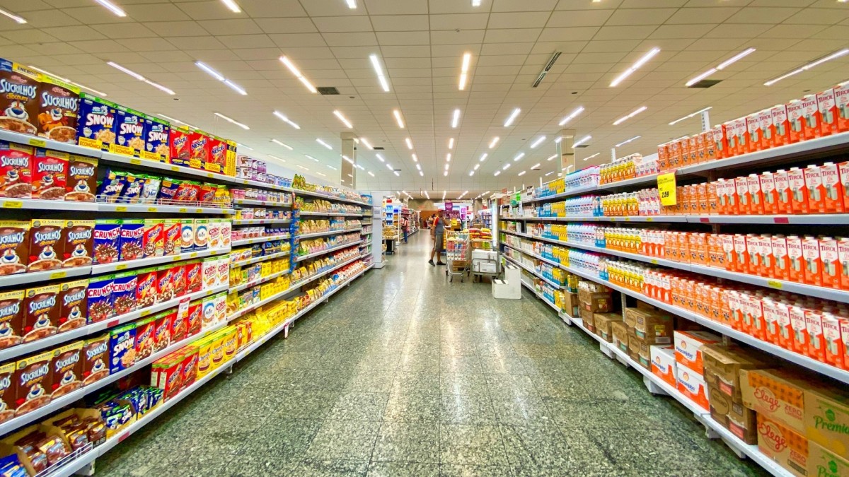 Consumo ha marcado gran parte de su actuación propia en la regulación de mercados con el fin de defender a los consumidores.