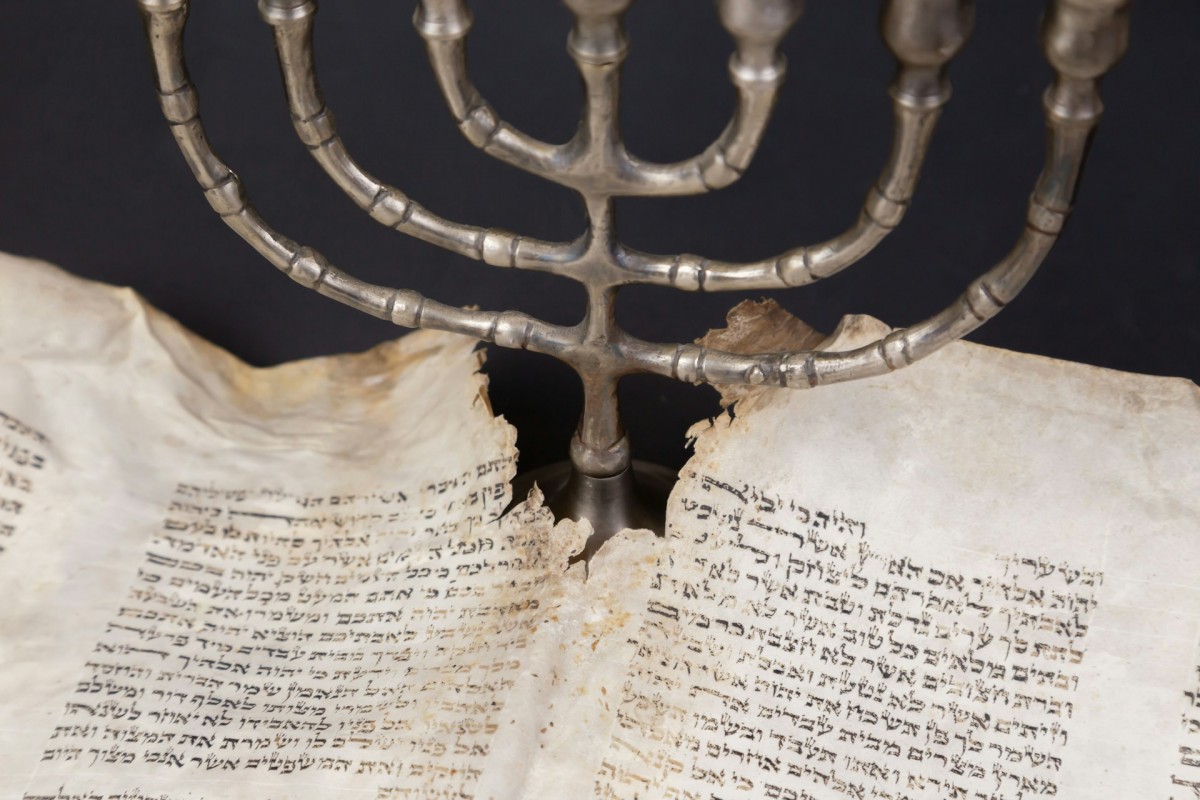 Análisis sobre el impacto de la historia en el actual Estado de Israel.