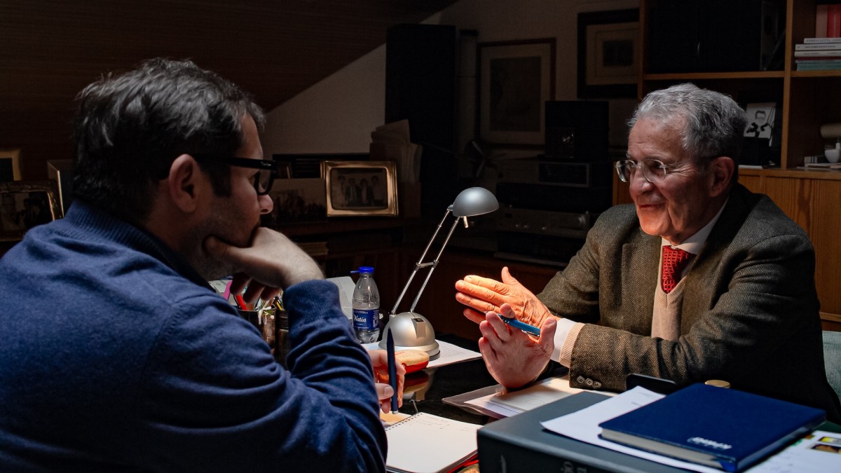 Romano Prodi, dos veces primer ministro de Italia y presidente de la Comisión Europea (1999-2004), reflexiona sobre el futuro del proyecto europeo.