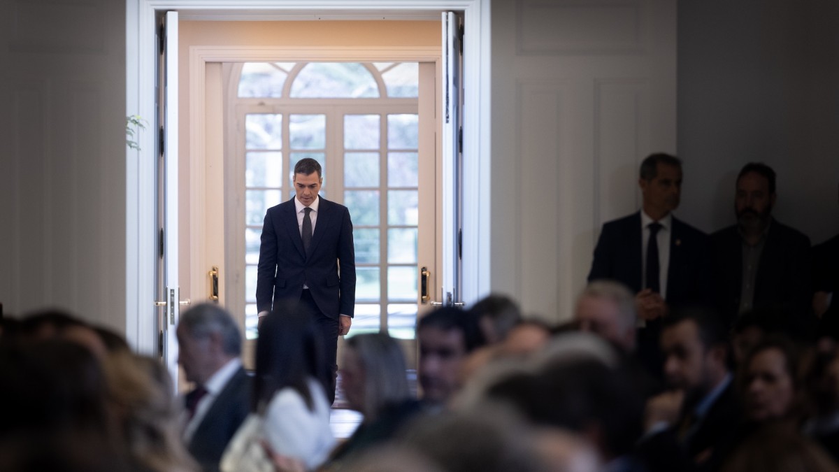 Sánchez comparece en Moncloa para responder a los aranceles de Trump.