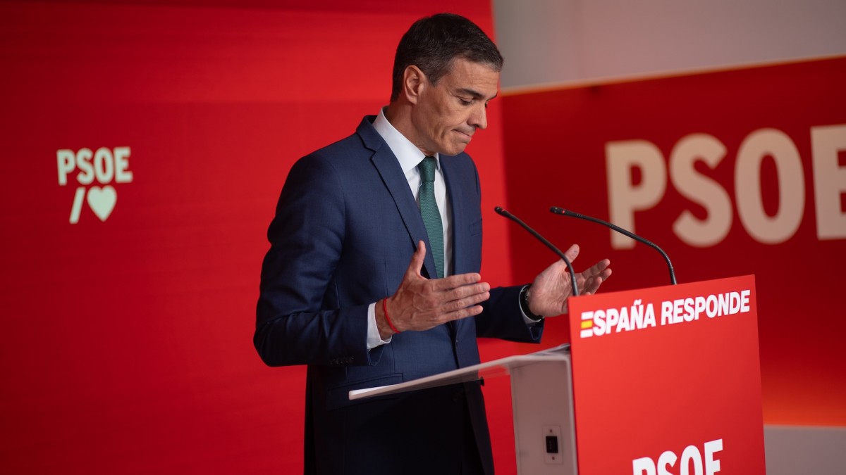 Sánchez anuncia su respuesta ante el estallido del caso Cerdán.