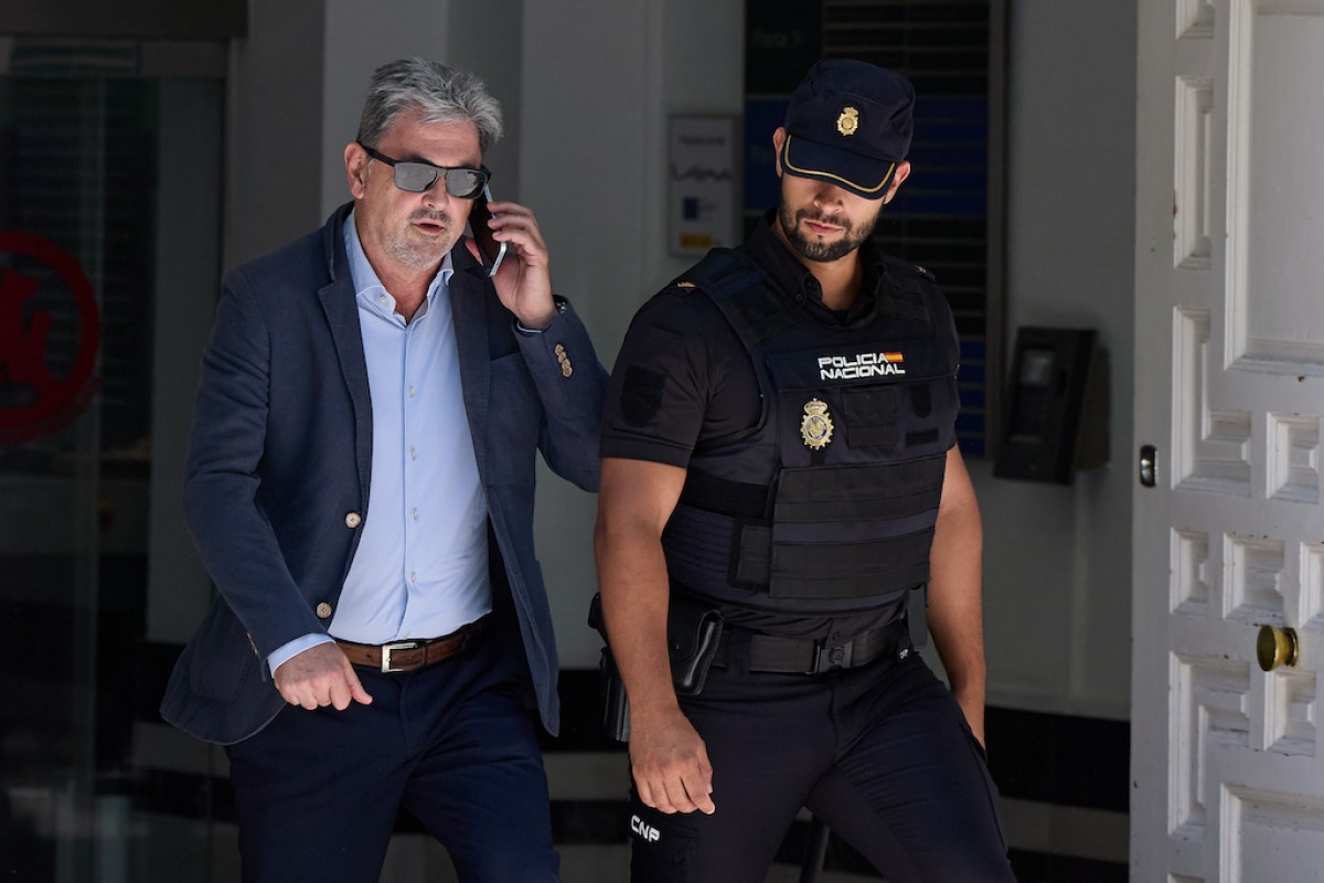 El administrador único de Servinaba, Antxon Alonso, sale del Tribunal Supremo.