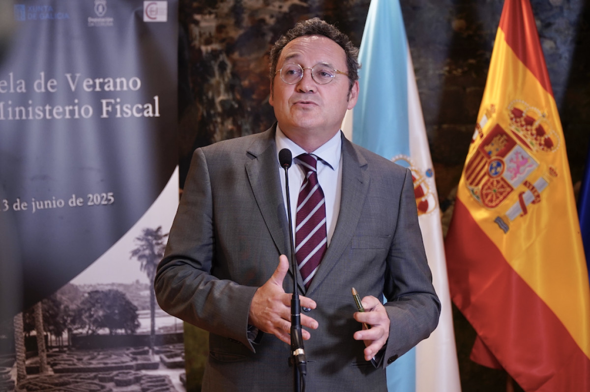 Álvaro García Ortiz clausura la Escuela de Verano del Ministerio Fiscal en el Pazo de Mariñán de A Coruña.