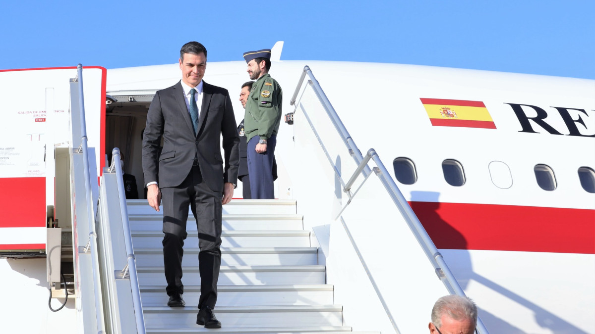 Víctor Guillot propone entender a Pedro Sánchez y al Gobierno como una nave 