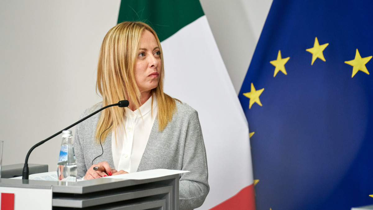 Giorgia Meloni puede superar el récord del primer ministro italiano que más tiempo ha permanecido en el cargo.
