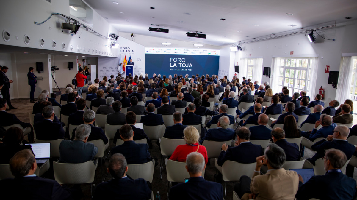 El auditorio del Foro La Toja estuvo a rebosar durante toda la jornada.