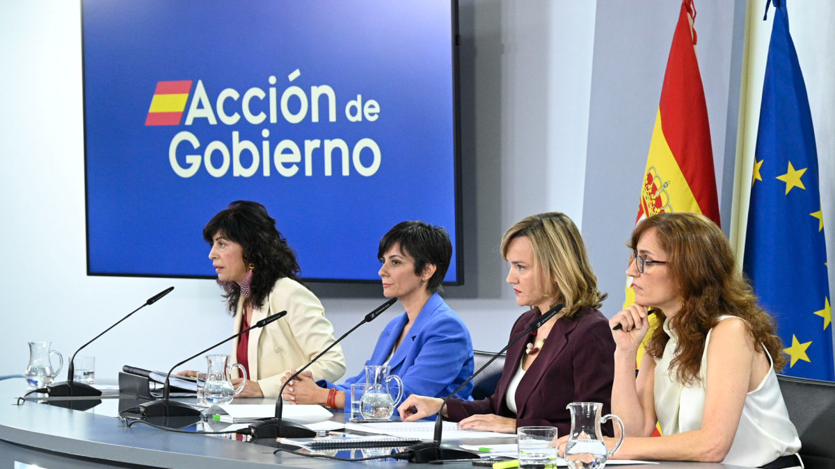 Imagen de la rueda de prensa del Consejo de Ministros en que se anunció la propuesta de reforma.