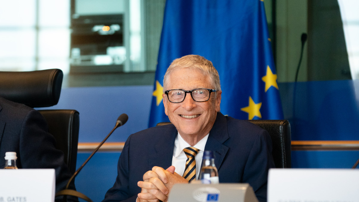 Bill Gates durante una visita al Parlamento Europeo.