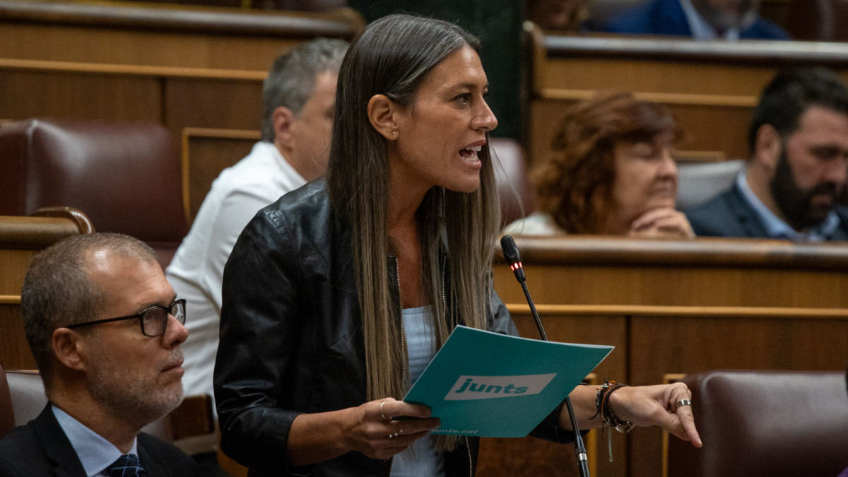 La portavoz de Junts en el Congreso, Míriam Nogueras, durante una sesión plenaria. | David Canales / Zuma Press / ContactoPhoto