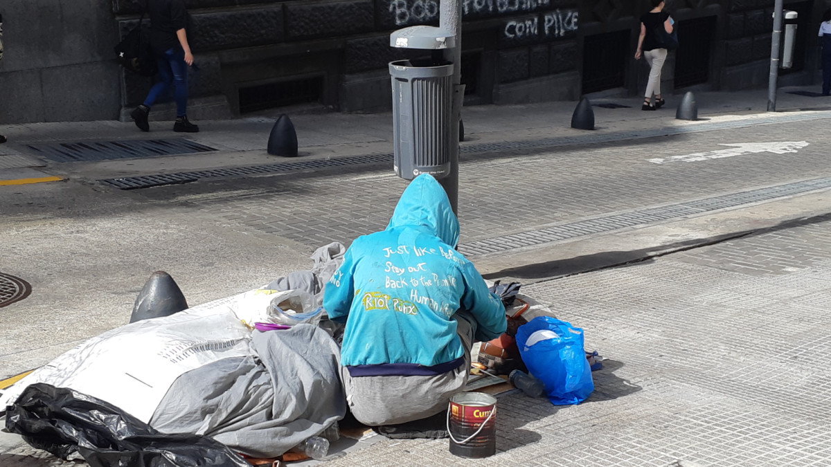 Una persona en situación de calle en Buenos Aires.