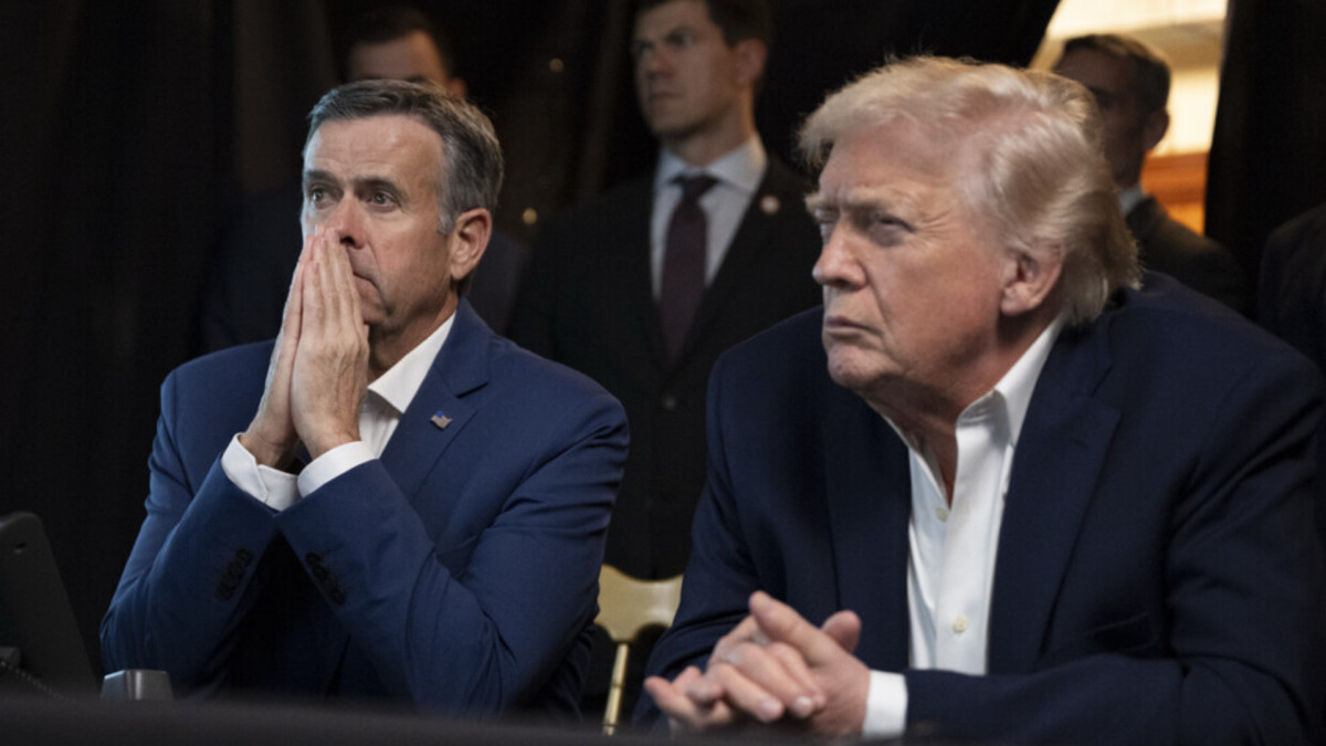 El presidente Donald Trump sigue la Operación Absolute Resolve en directo.