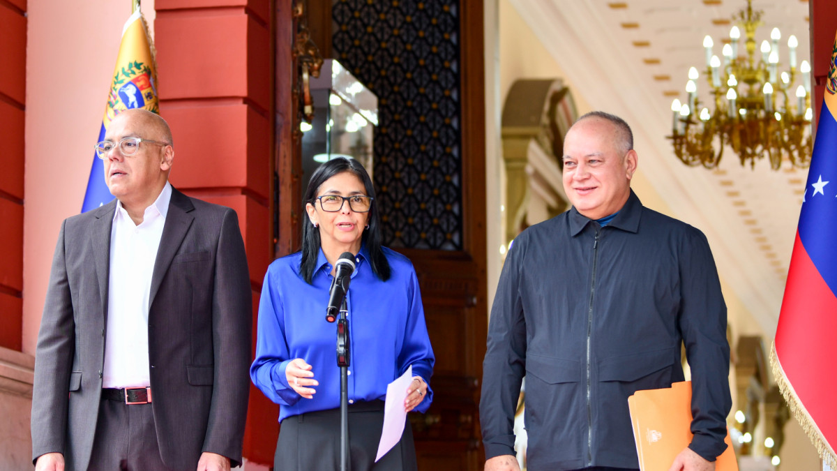 Jorge Rodríguez, Delcy Rodríguez and Diosdado Cabello, leaders of the chavista government.