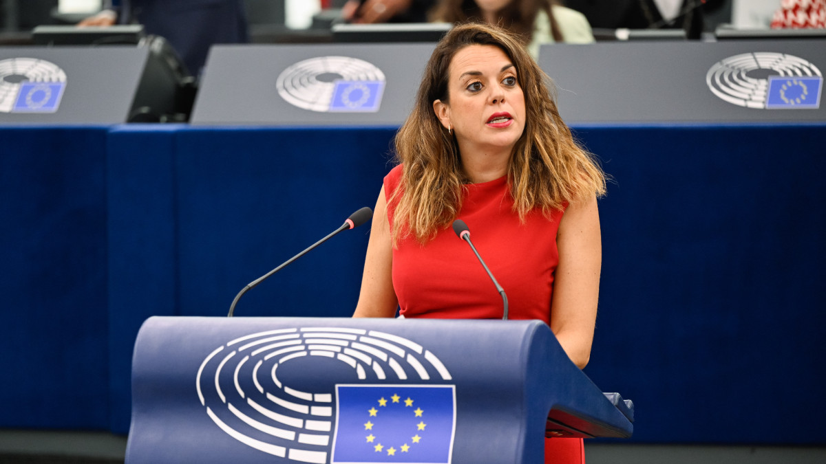 La eurodiputada Laura Ballarín durante un pleno del Parlamento Europeo el pasado mes de octubre.