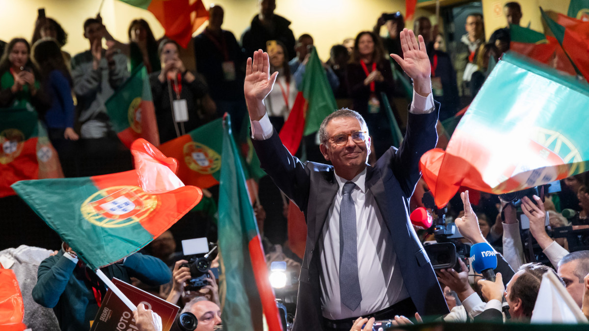 António José Seguro, presidente electo de Portugal, en la noche electoral del 8 de febrero.