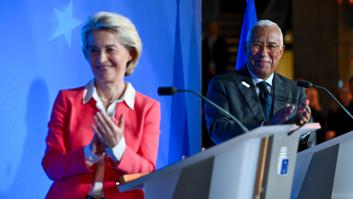 Úrsula von der Leyen, presidenta de la Comisión Europea, y António Costa, presidente del Consejo Europeo.
