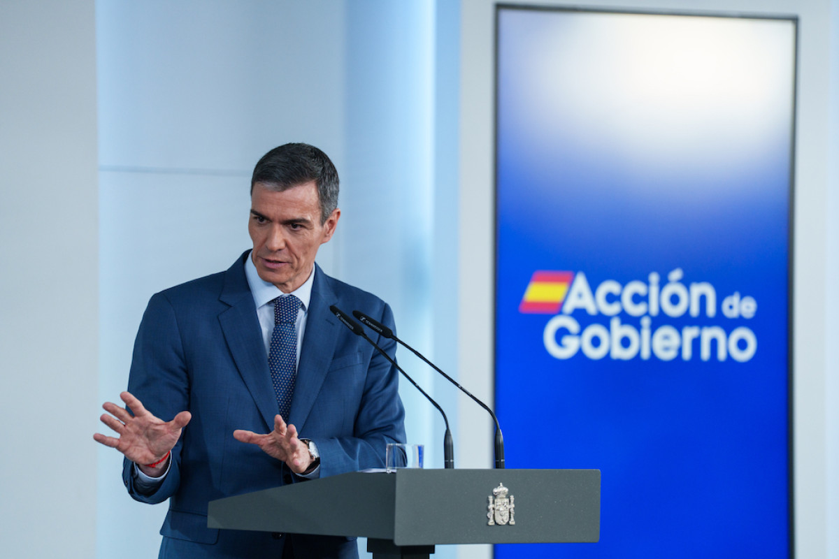 El presidente del Gobierno, Pedro Sánchez comparece tras el Consejo de Ministros extraordinario para explicar el plan ante la guerra