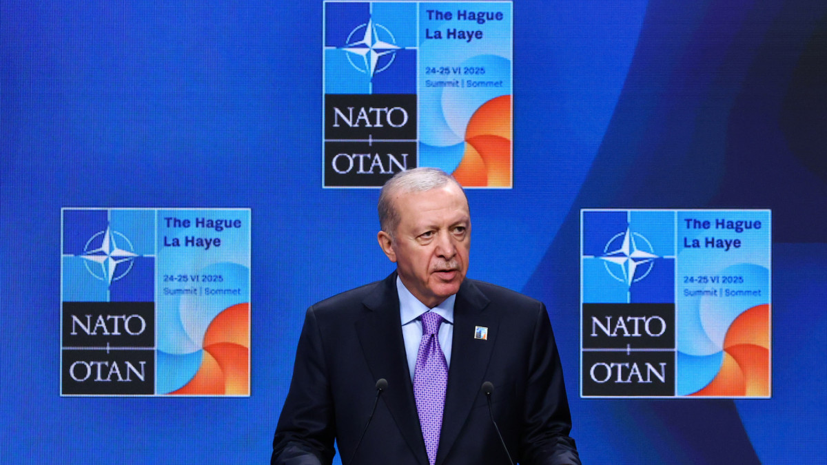 El presidente turco, Recep Tayyip Erdoğan, en la pasada cumbre de la OTAN en La Haya.