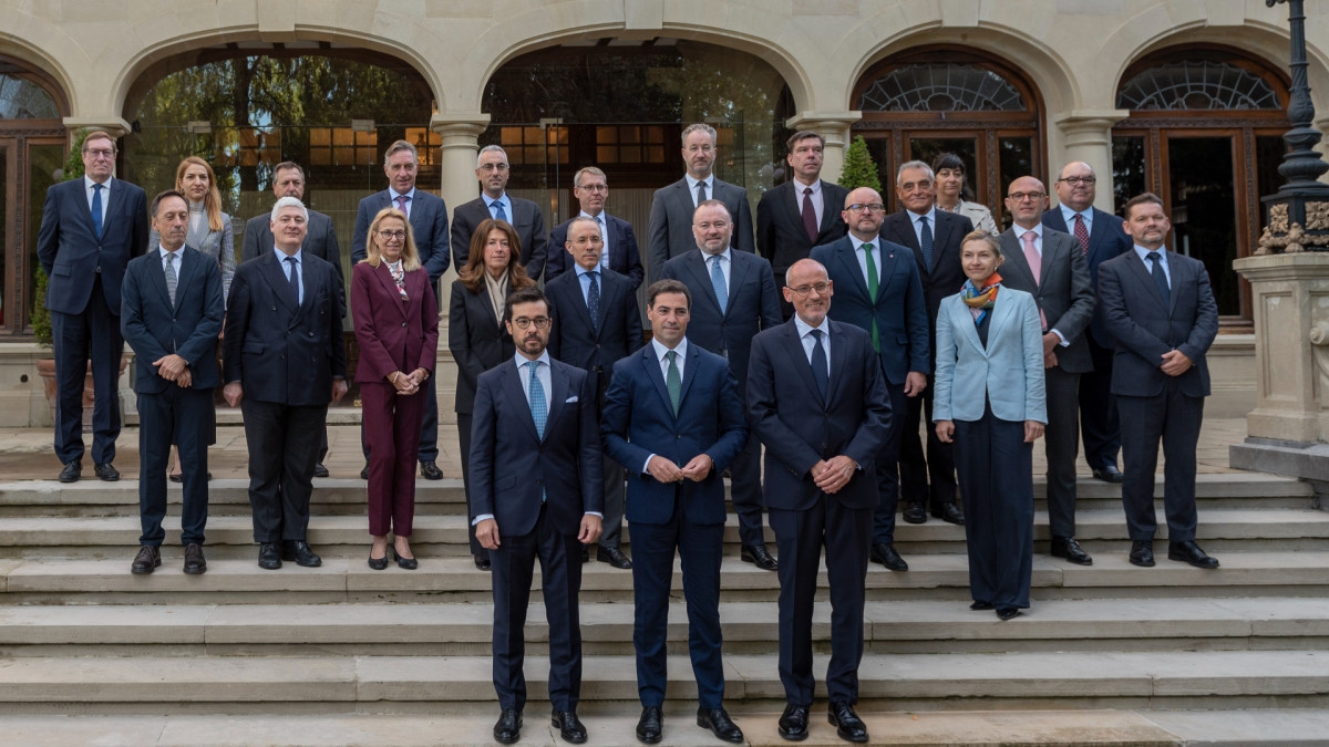 El lehendakari, Imanol Pradales, recibió a veintiún embajadores de la Unión Europea el 22 de septiembre de 2025.