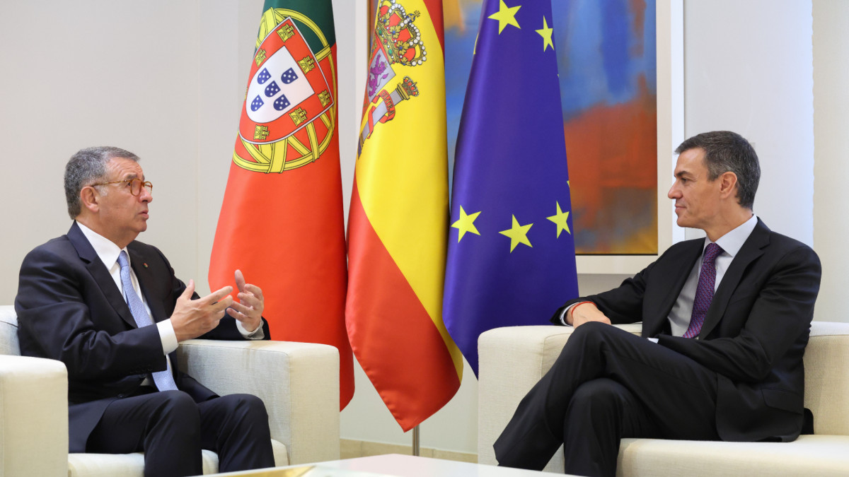 António José Seguro, presidente de Portugal, visitó en la Moncloa al presidente del Gobierno, Pedro Sánchez.