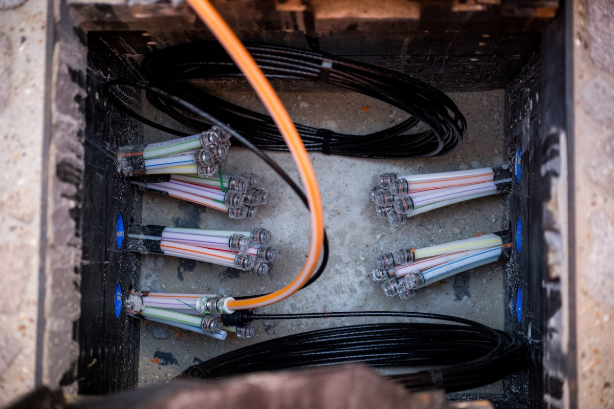 Obras de fibra óptica.