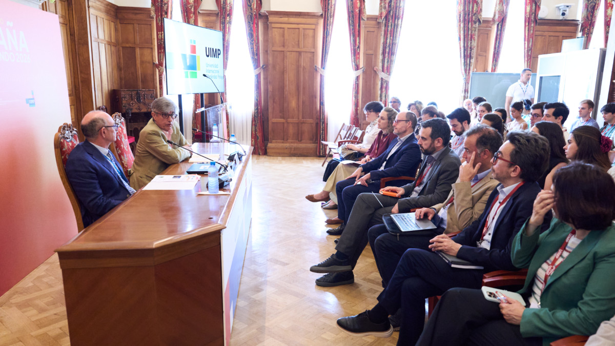 'Agenda Pública' estará presente en todos las las ponencias de España en el Mundo 2026.