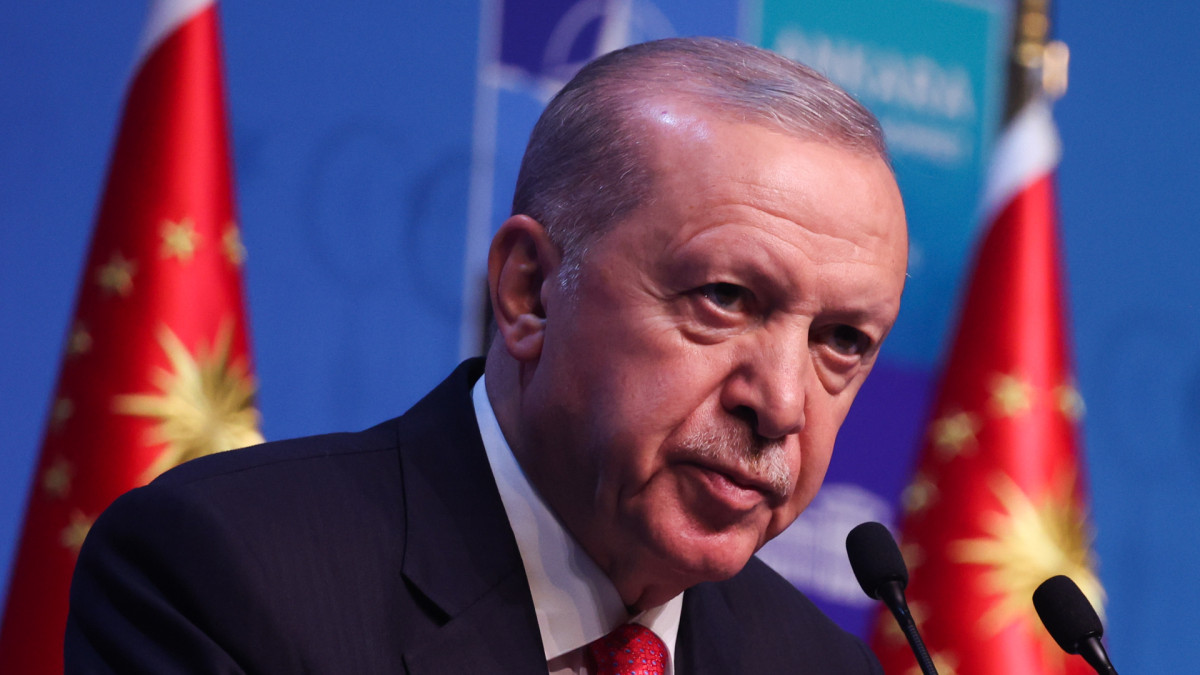 El presidente de Turquía, Recep Erdoğan, durante la cumbra de la Alianza en Ankara.