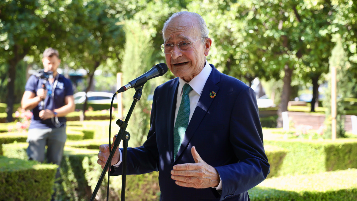 El alcalde de Málaga, Francisco de la Torre, anunció el pasado 13 de julio que repetirá como candidato a la alcaldía.
