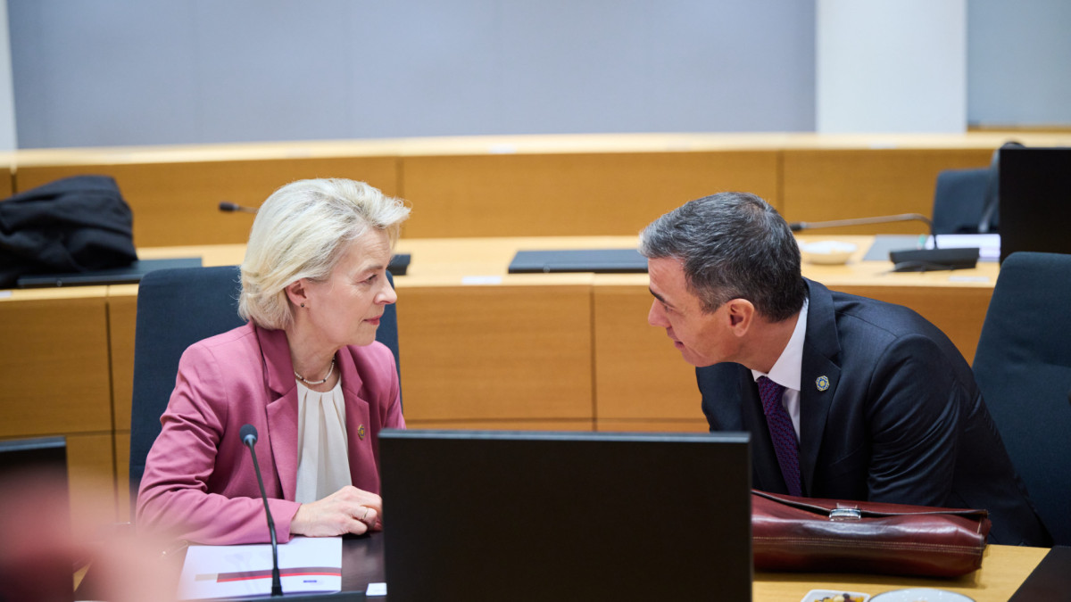 La presidenta de la Comisión Europa, Ursula von der Leyen y el presidente del Gobierno, Pedro Sánchez. | Comisión Europea / Dati Bendo