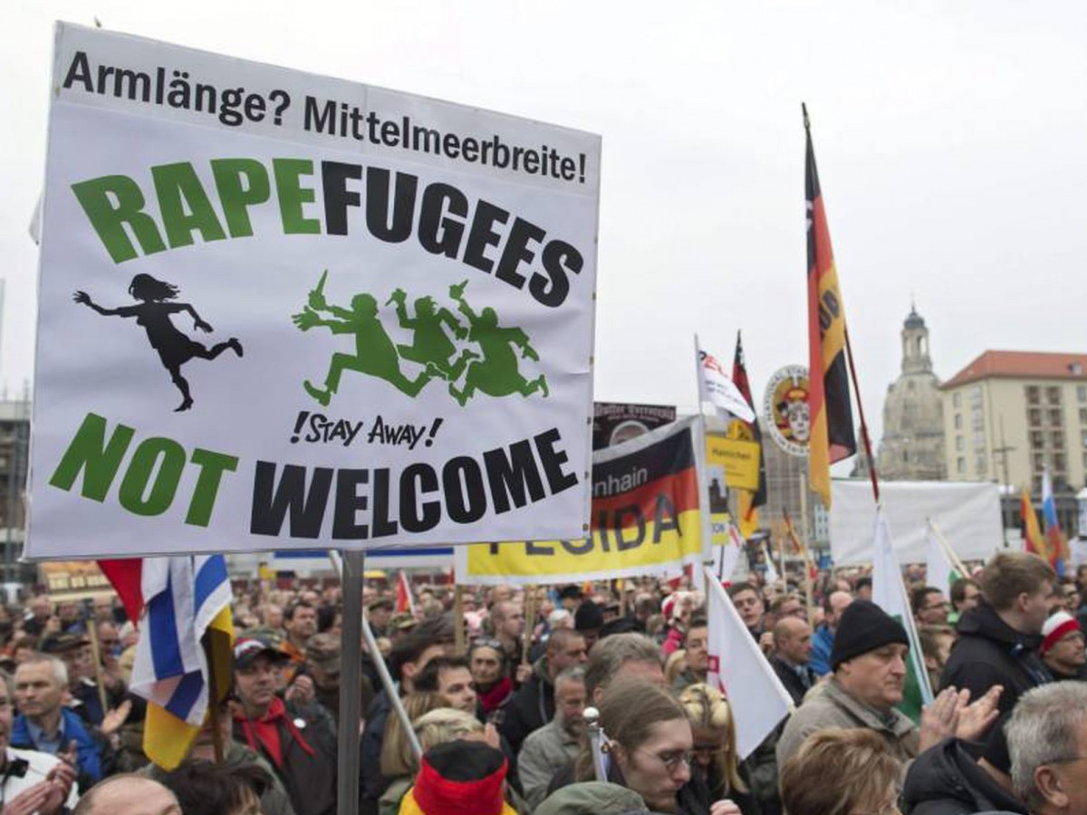 Center-left challenges to diversifying its issue agenda